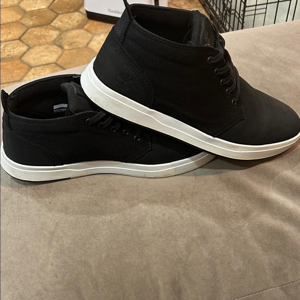 Timberland Black and White Casual Sneakers - Picture 3 of 6
